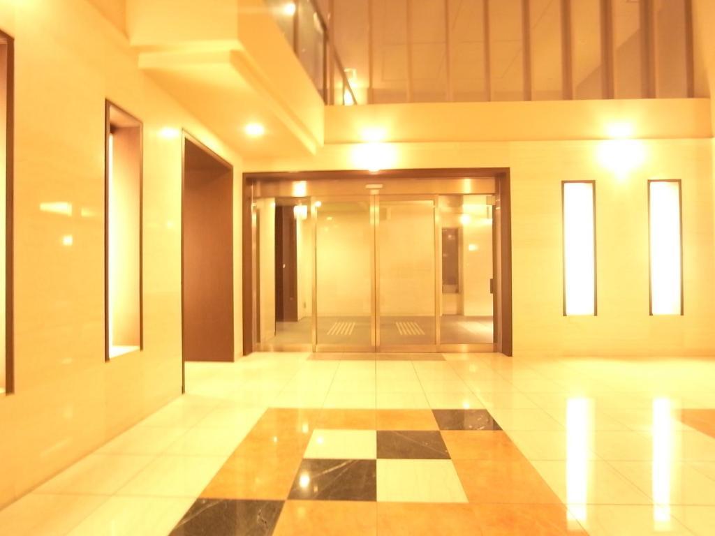 Palace Studio Shinjuku Tochomae Tokyo Exterior photo